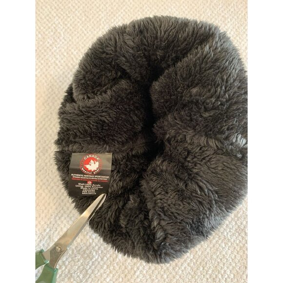 Canada Weather Gear Beanie Black Cable Knit Hat Fleece Lined Toque - Picture 3 of 3